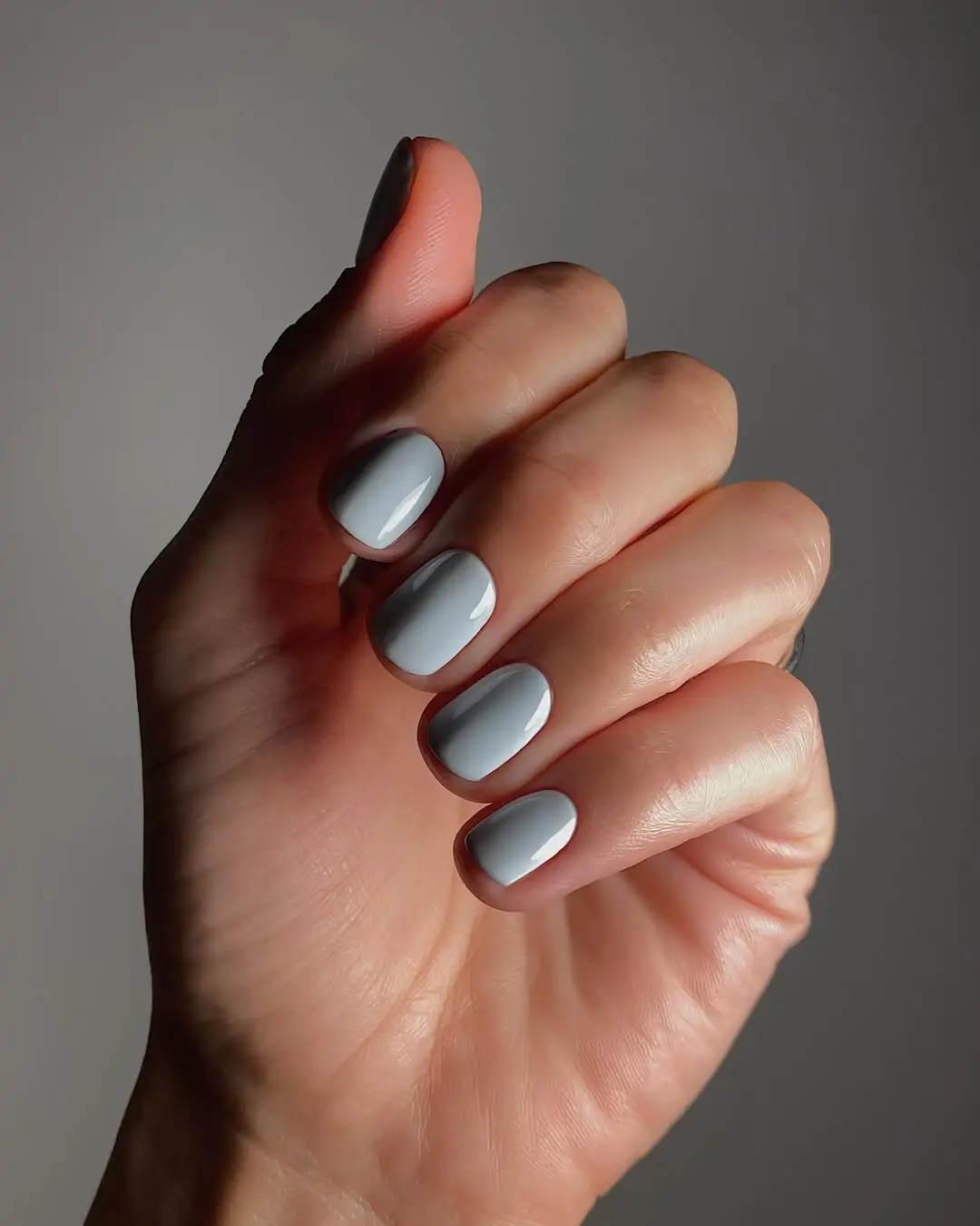 Una experta en ungles analitza els colors d’esmalt de moda per a la ...
