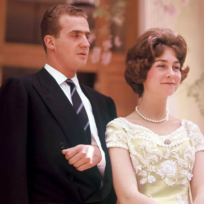 La infanta Elena, el 1965: “Mare, per què has comprat una germaneta tan  petita?”